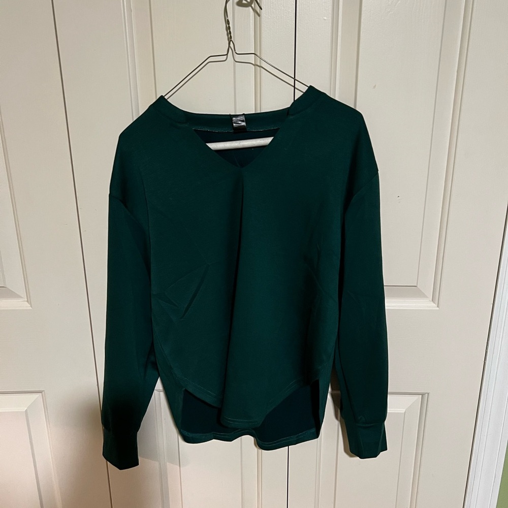 NWT Women's Green Top